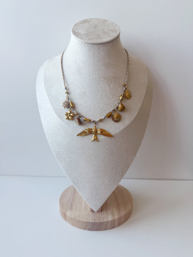 Collier HYRUM charms soleil & hirondelle doré