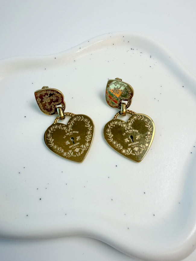 Boucles d’oreilles TOOELE cœur gravé doré