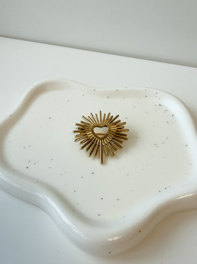 Broche coeur MONROE soleil dorée
