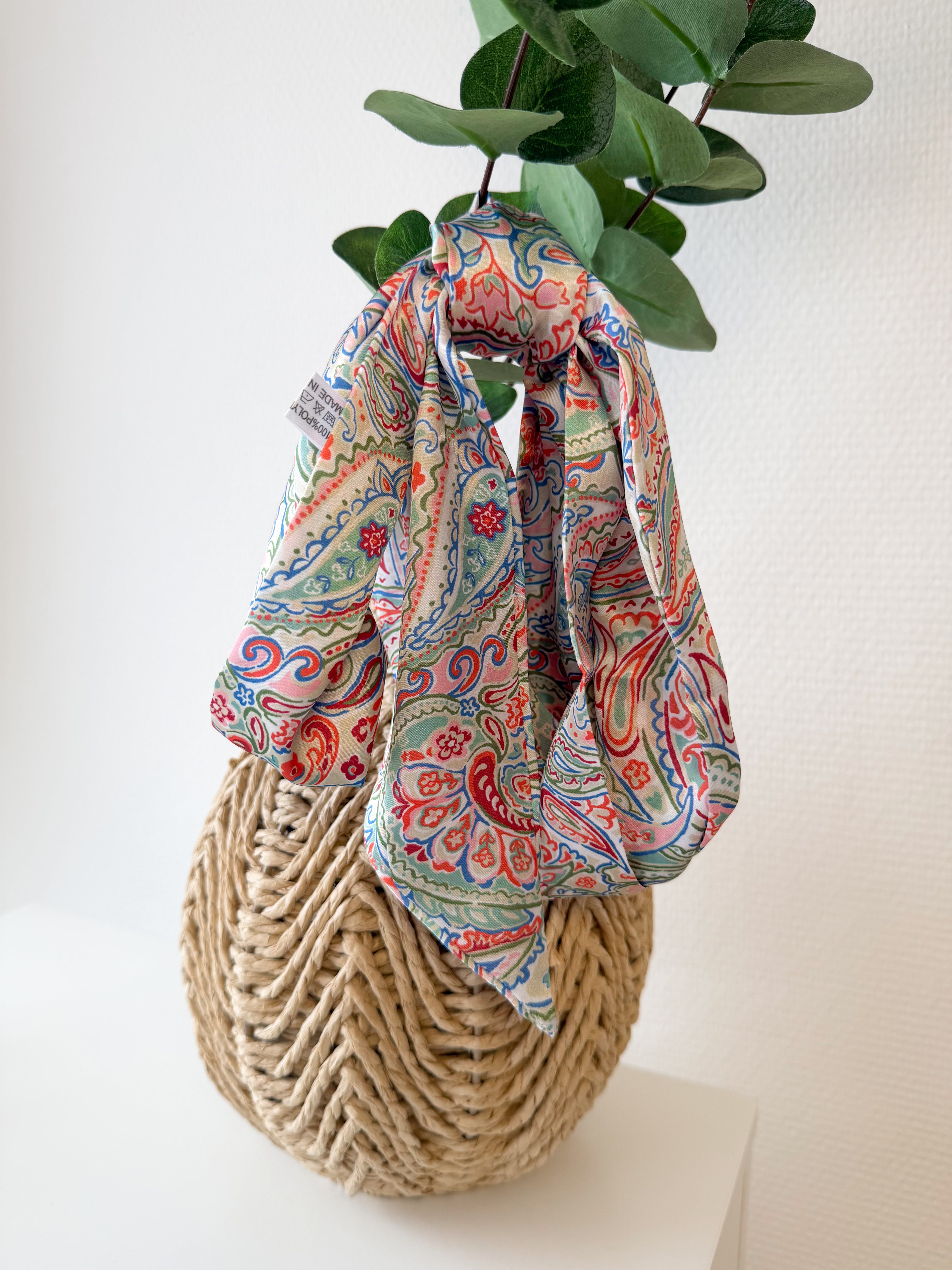 Foulard satiné imprimé