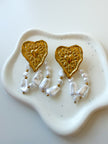 Boucles d’oreilles NEPHI cœur doré & perles blanches