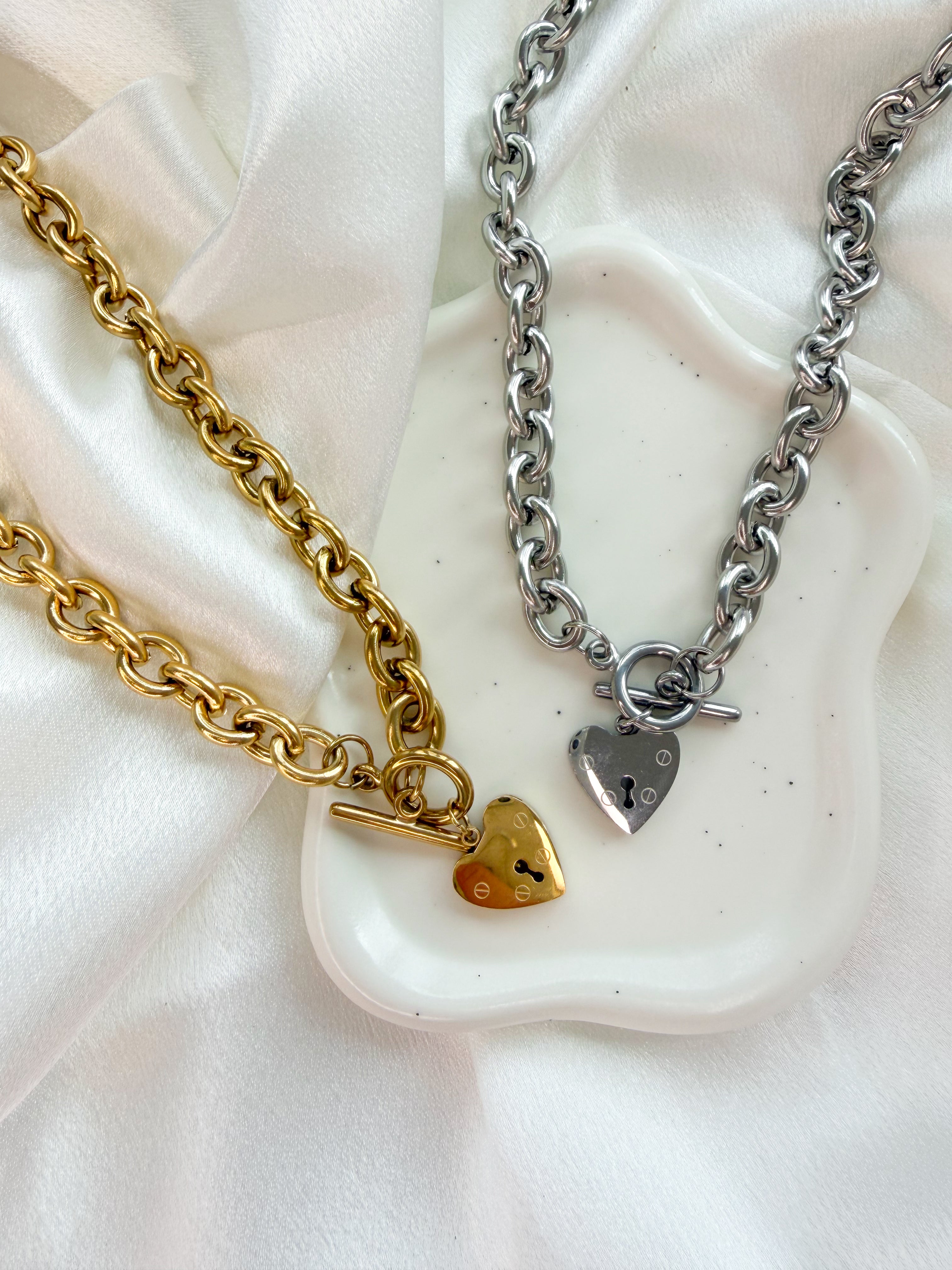 Collier chaîne HUDSON avec cœur cadenas