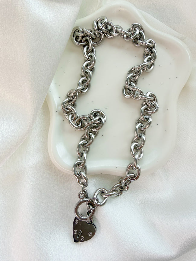 Collier chaîne HUDSON avec cœur cadenas