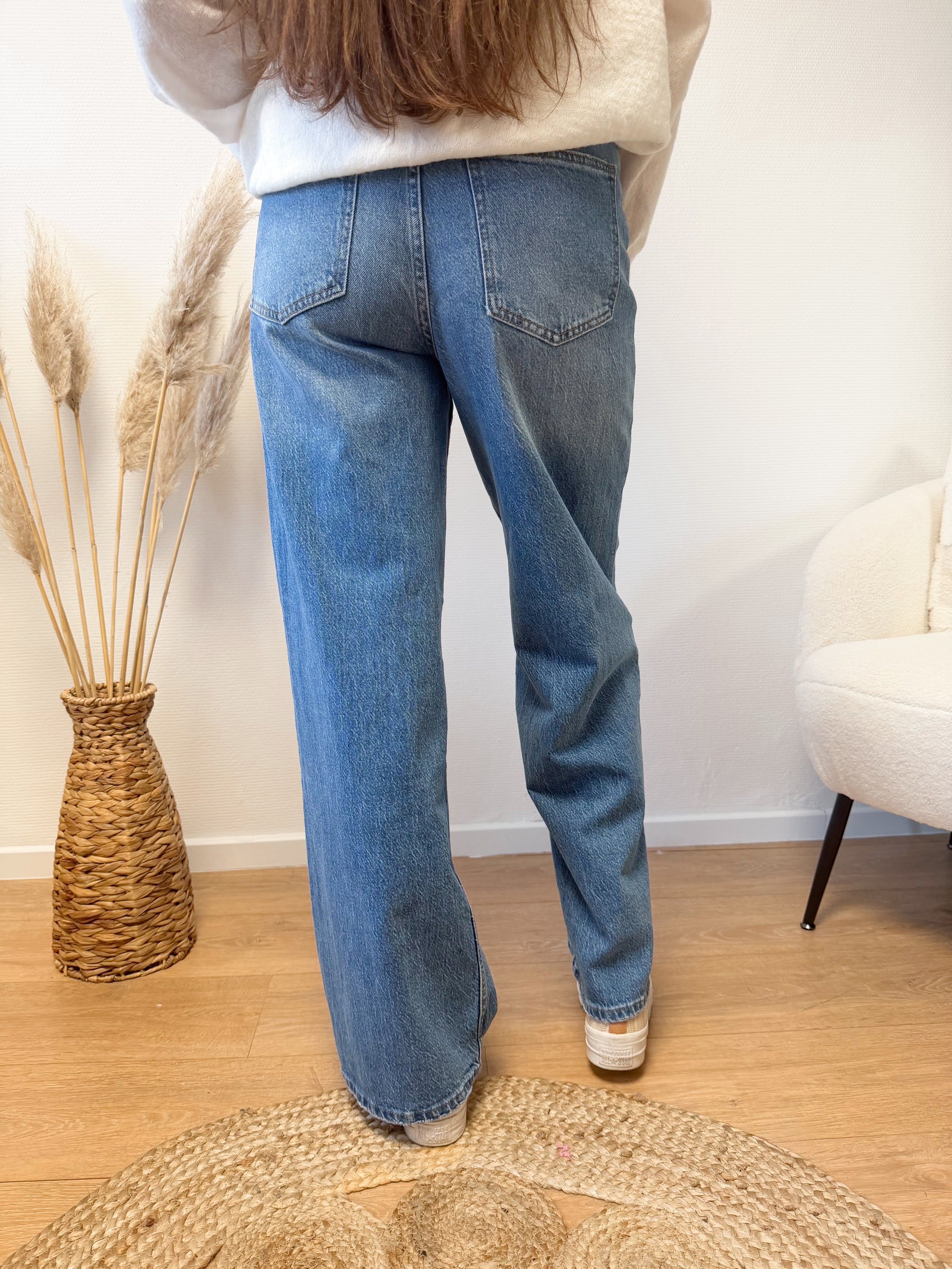 Jean AMARILLO taille croisée coupe droite